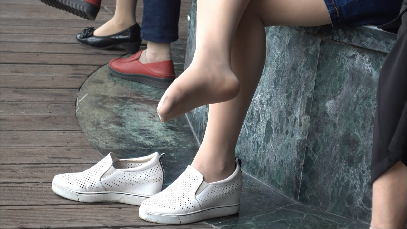 streetsnapnylon[00 01 13][20181205 225154 2]